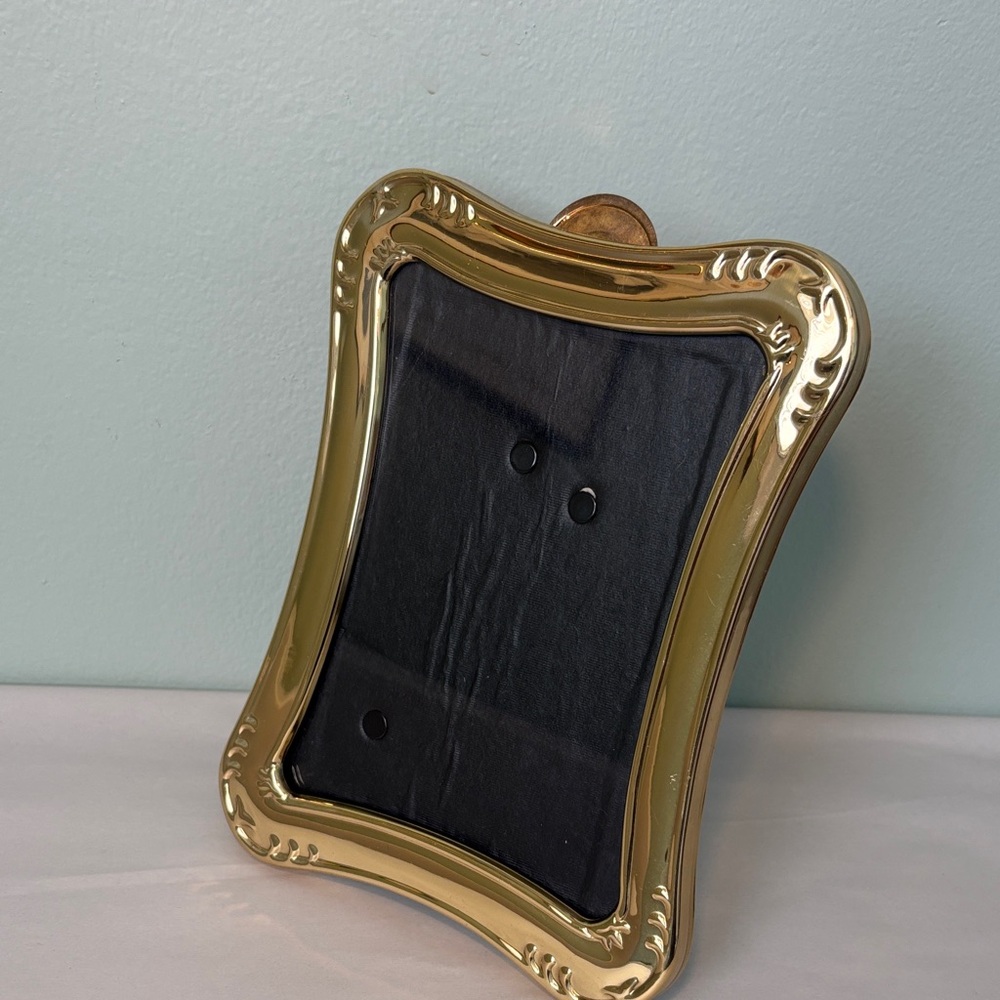 Elegant Gold Tone Picture Frame